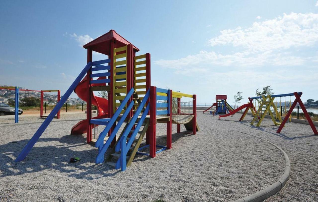 Beach Apartman Petra Podstrana Ngoại thất bức ảnh